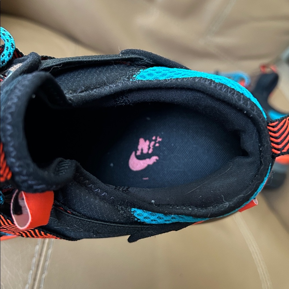 Nike Air Max 270 Bowfin ‘Red Teal’ - Picture 6 of 7